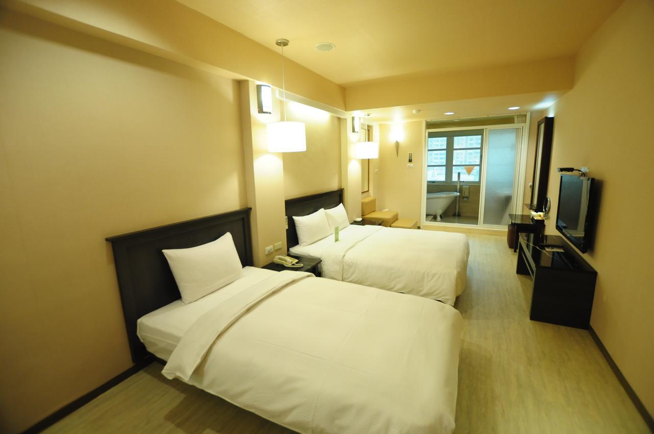 Kindness Hotel Shinkuchan Гаосюн Екстер'єр фото