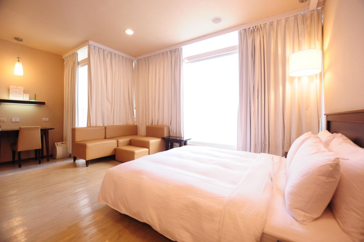 Kindness Hotel Shinkuchan Гаосюн Екстер'єр фото