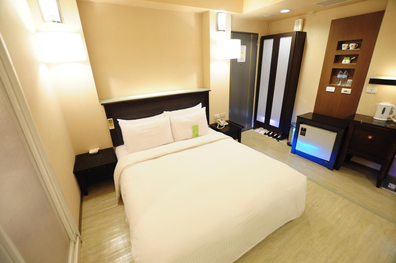 Kindness Hotel Shinkuchan Гаосюн Екстер'єр фото